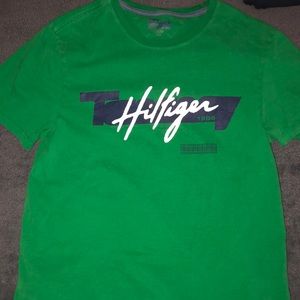 Tommy shirt with villa jeans